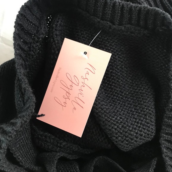 TU NWT Black Tie Back Sweater Size Large - Picture 4 of 8